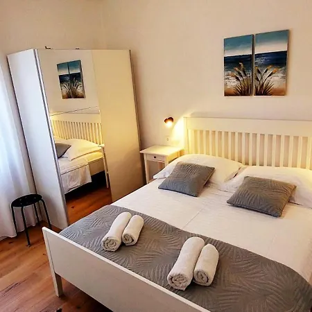 Apartment Cvita *